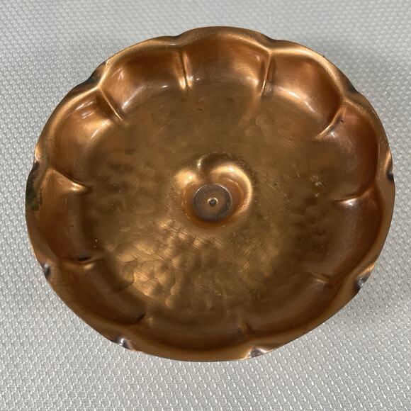 Metal 5” X 2” Scalloped Copper Pedestal Candy Dish - Picture 6 of 7